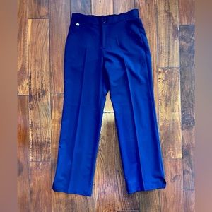 FIGS Technical Collection Scrub Pants
Women's Navy Blue Size Small.
